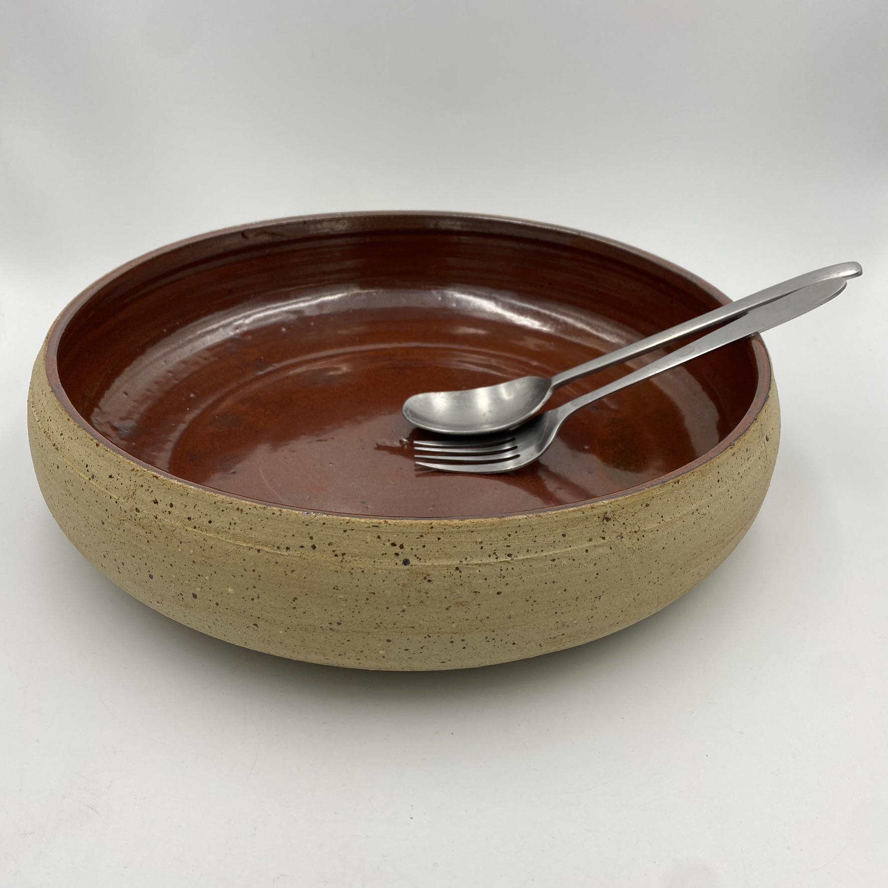 Grand saladier en grès émaillé rouge